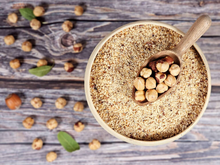 Farine e granella di frutta secca